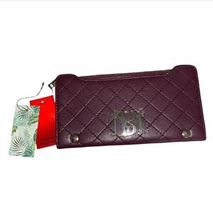 Badgley Mischka Quilted Burgundy Walled